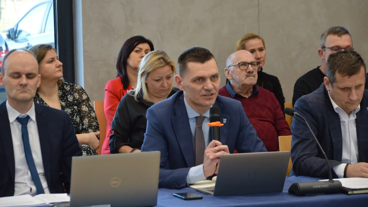 Deficyt oraz zadłużenie gminy najniższe od niemal 20 lat. "Budżet jest optymalnie skrojony pod obecne warunki”