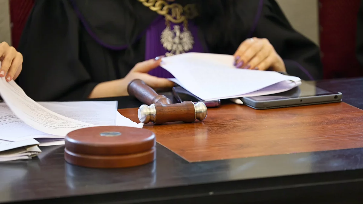 Wynajem sali w kinie na posiedzenie sądu jest płatny. I na pierwszej rozprawie może się nie zakończyć