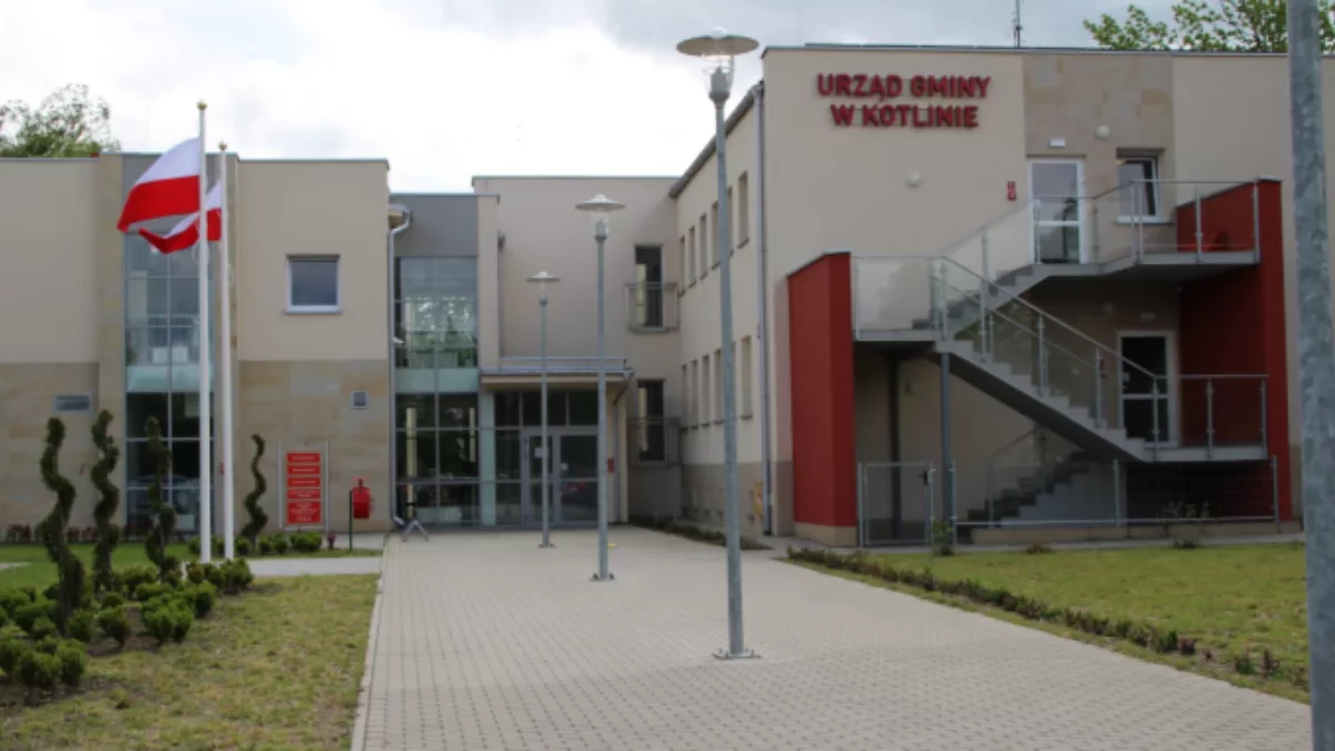 Ruszają konsultacje społeczne w gminie Kotlin. Zobacz, o co władze chcą zapytać mieszkańców?