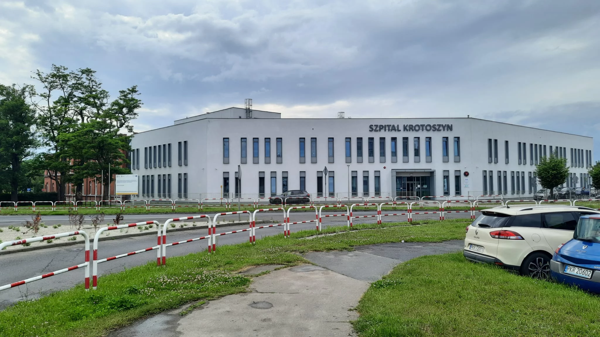 Krotoszyn 13 października – spokojny poniedziałek pod chmurami. Pogoda, święta i horoskop