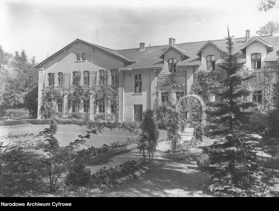 Koźmin Wlkp. miał palmiarnię, winnice i rosarium. Tak wyglądała szkoła ogrodnicza sprzed wieku [ZDJĘCIA]