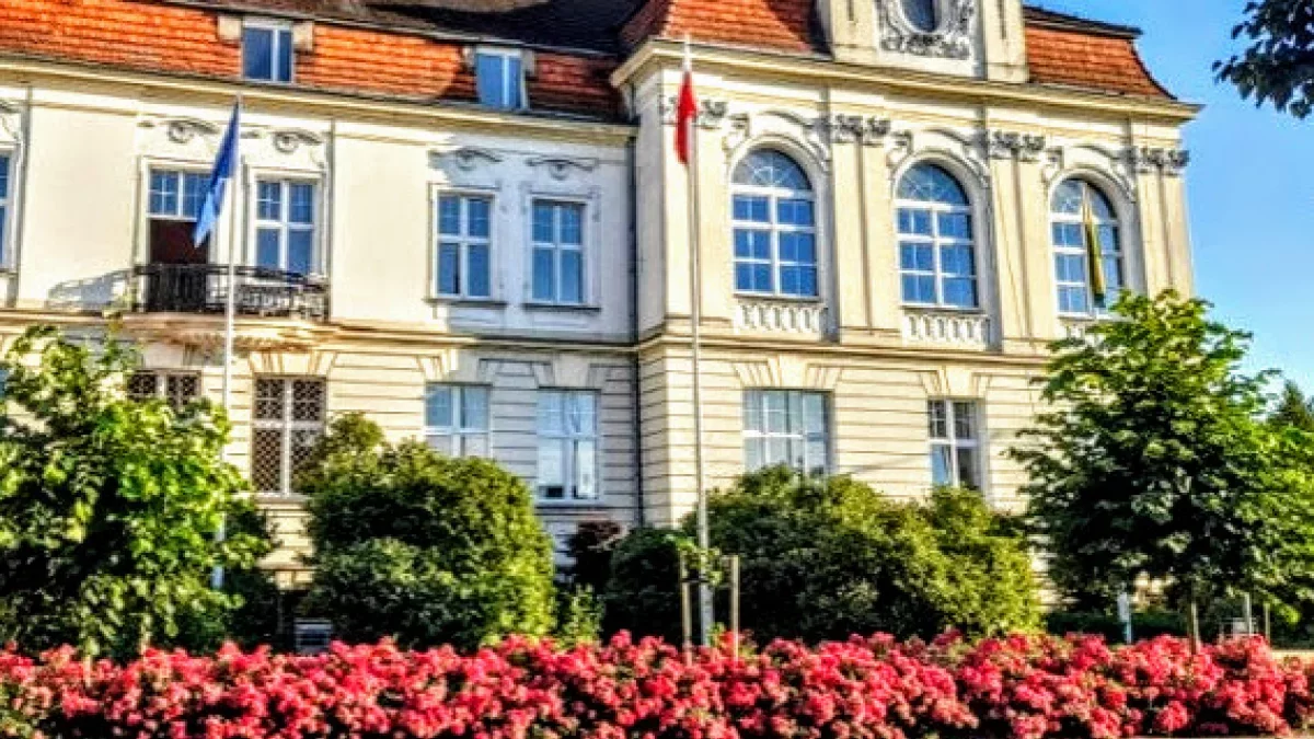 Jest wolny etat w rawickim urzędzie. Potrzebny specjalista ds. podatków i opłat