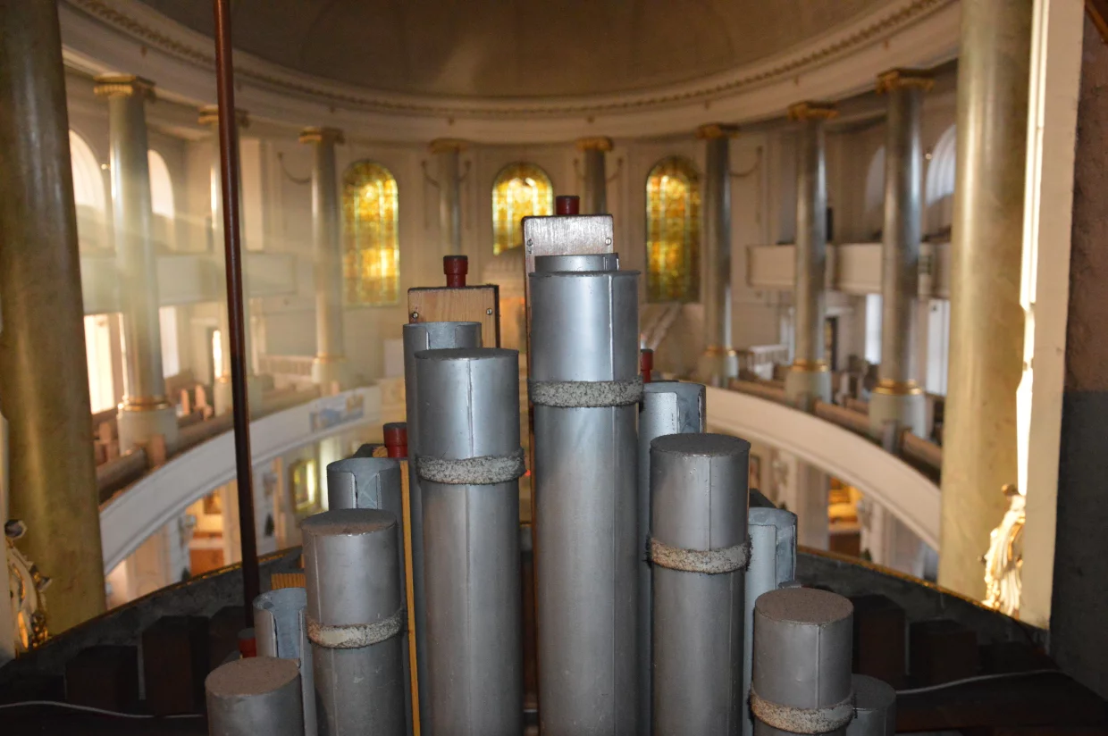 Poznaj historię kościoła św. Andrzeja Boboli i jego zabytkowych organów