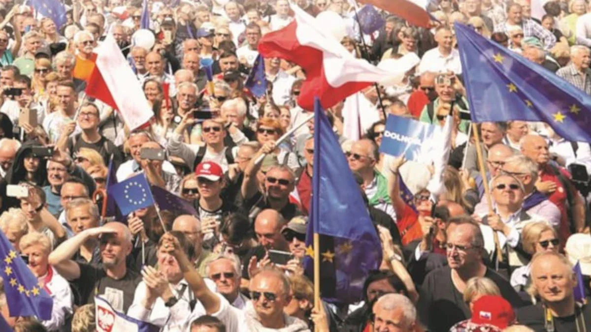 Residents of Pleszew organize the Great Protest March in Warsaw