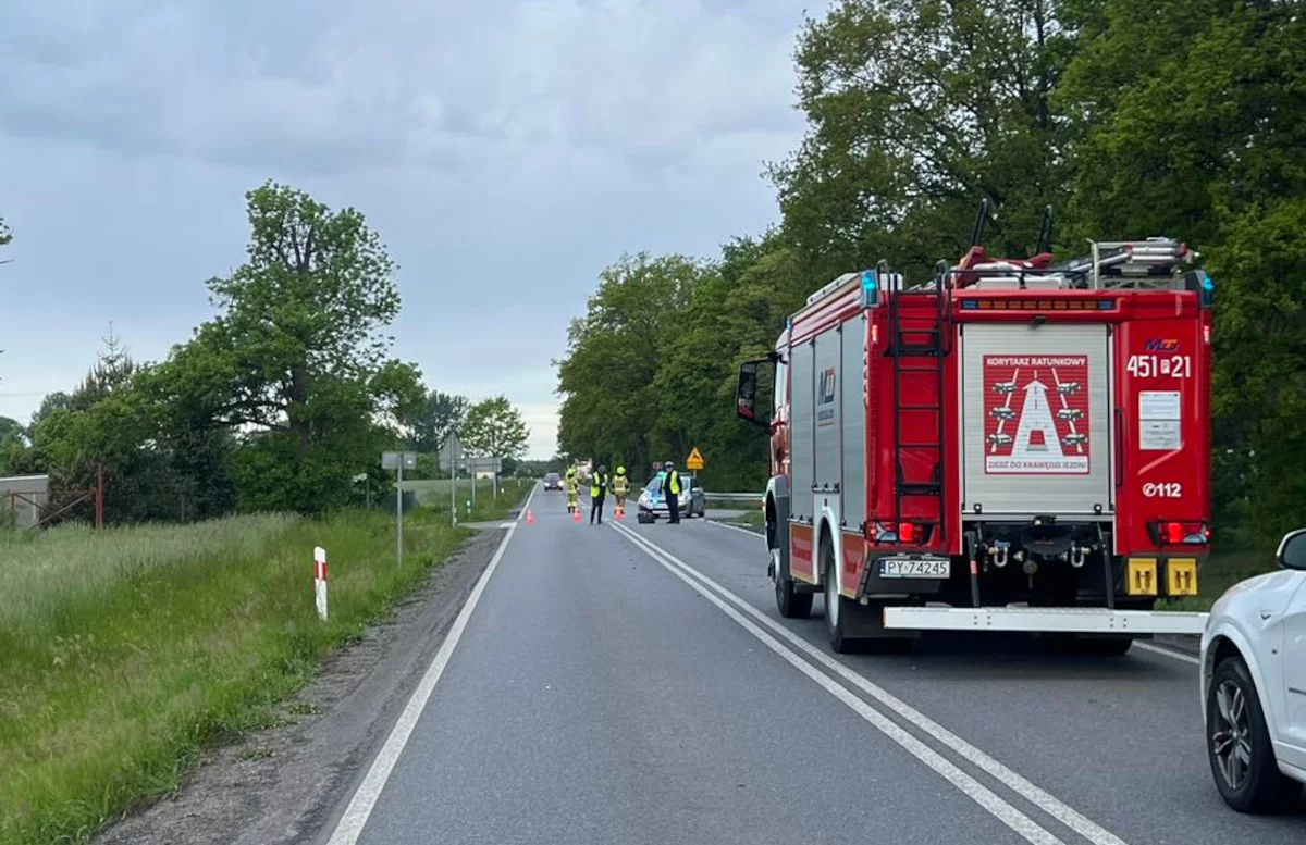Tragiczny wypadek na drodze krajowej nr 12. Nie żyje pieszy