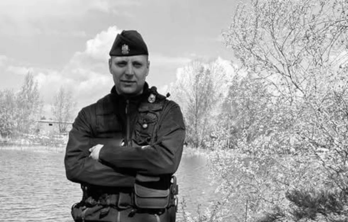 Policjanci żegnają tragicznie zmarłego kolegę. Zginął w wypadku pod Gnieznem