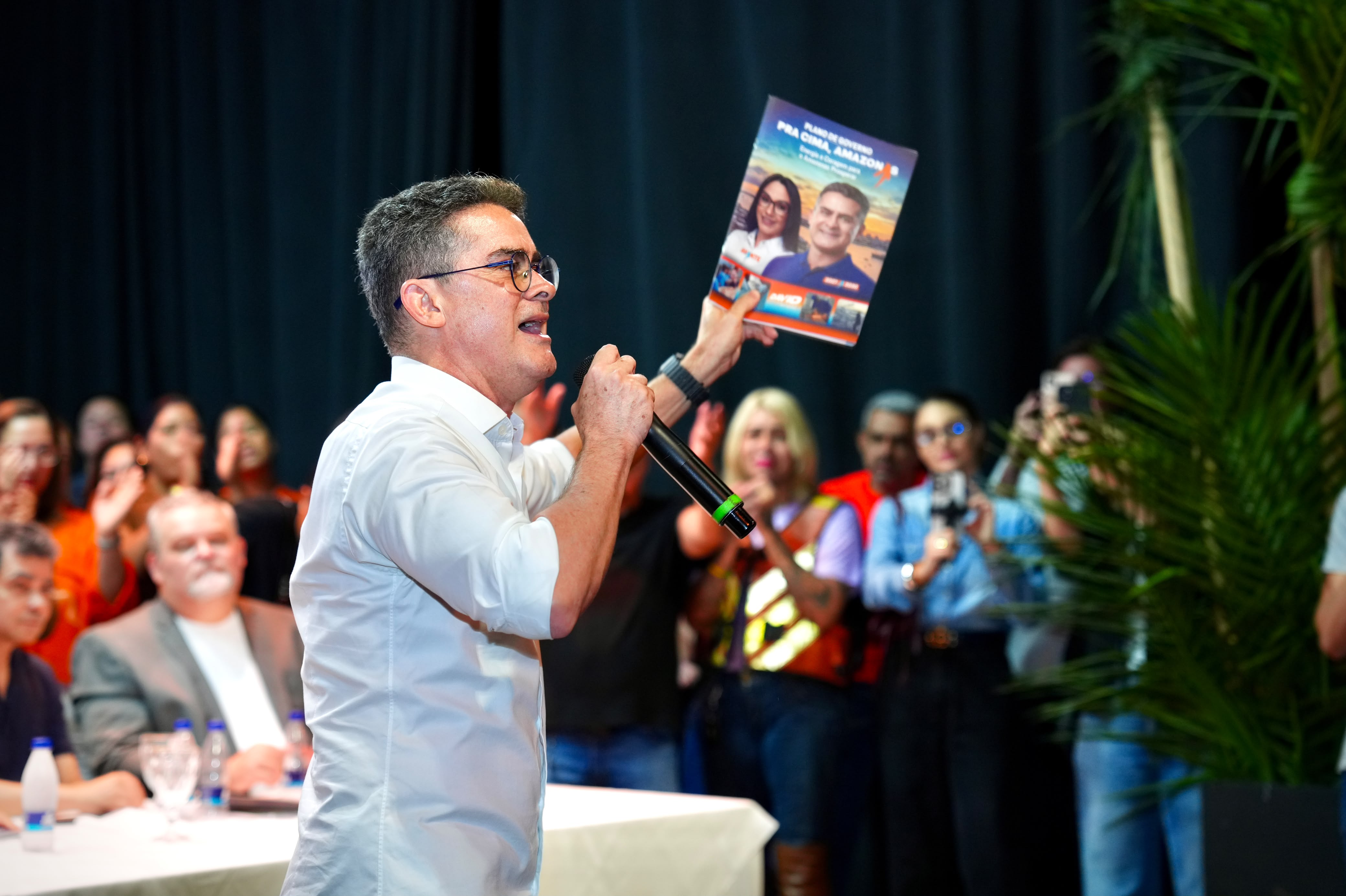 David defendeu que o plano busca tirar o Amazonas da UTI