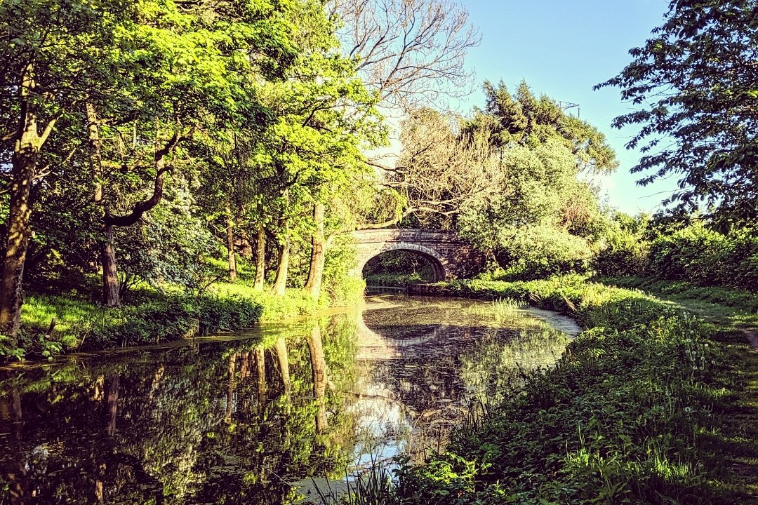 Crooklands Canal Walk