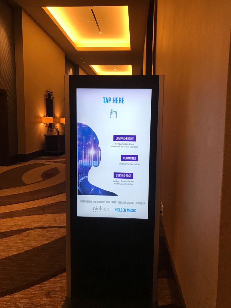 nielsen music interactive kiosk popshap