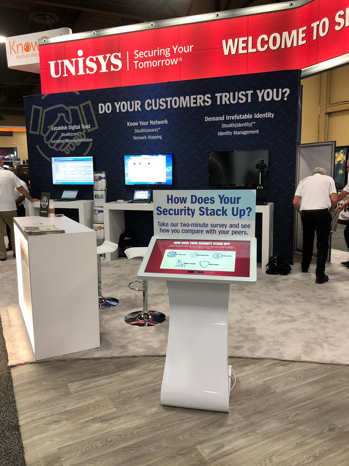 Unisys tradeshow popshap