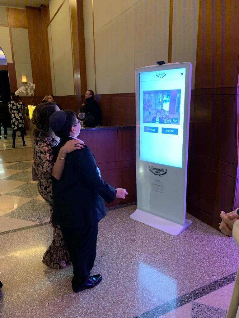 43 Inch TouchScreen Kiosk