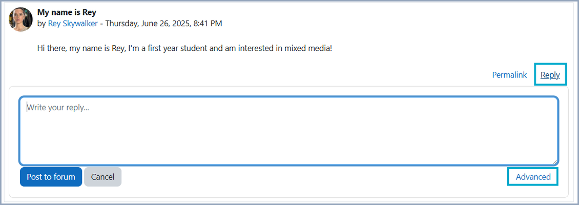 a screenshot of a forum reply in Moodle. The option to reply is highlighted, in addition to the word "Advanced."