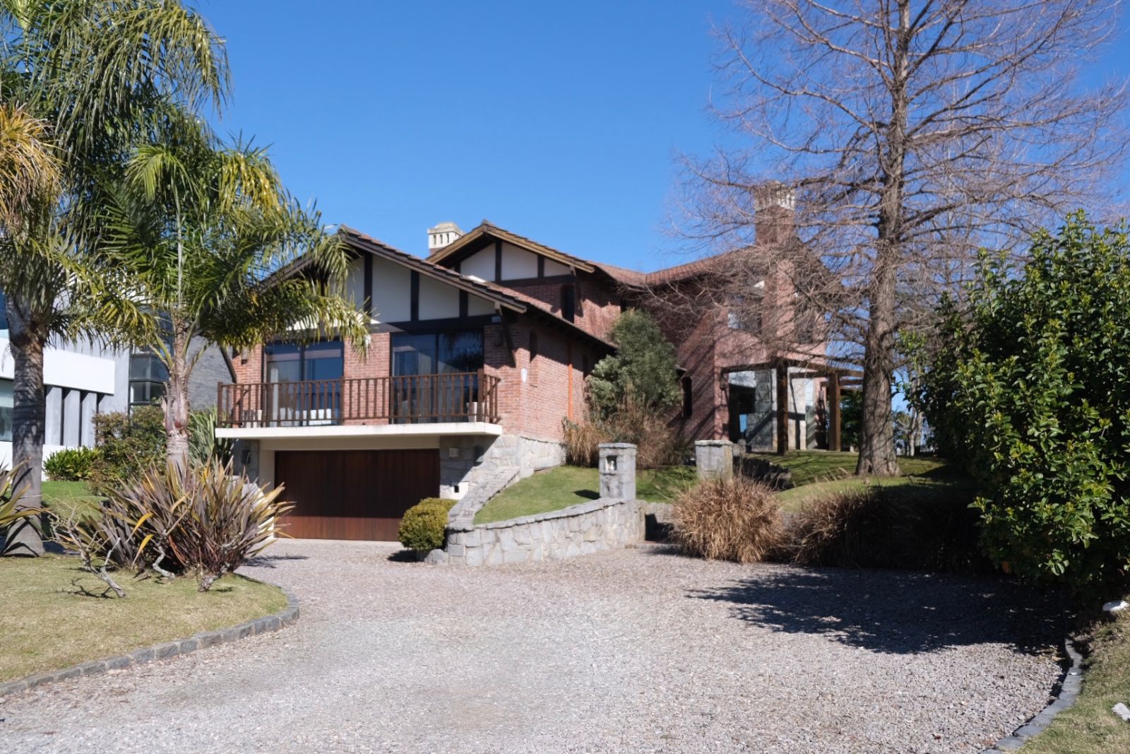 https://storage.googleapis.com/portales-prod-images-uy/27/property-images/2021/8/b101b6f9-1ccb-420b-9d04-ac5f6e3df99f.jpeg