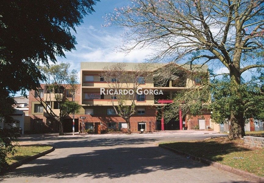 https://storage.googleapis.com/portales-prod-images-uy/52/property-images/2025/8/5beaf757-26b5-46c9-a085-d58d51896edc_wm.jpeg