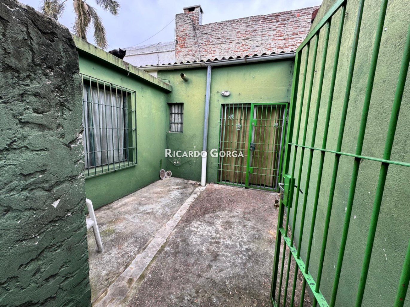 https://storage.googleapis.com/portales-prod-images-uy/52/property-images/2025/8/d26f779f-16ee-457d-bf64-b3a3d239f6d5_wm.jpeg