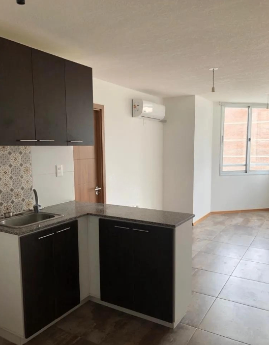 https://storage.googleapis.com/portales-prod-images-uy/799/property-images/2025/8/c3b31255-a63d-402c-89b4-d0677e5aef1f.jpeg