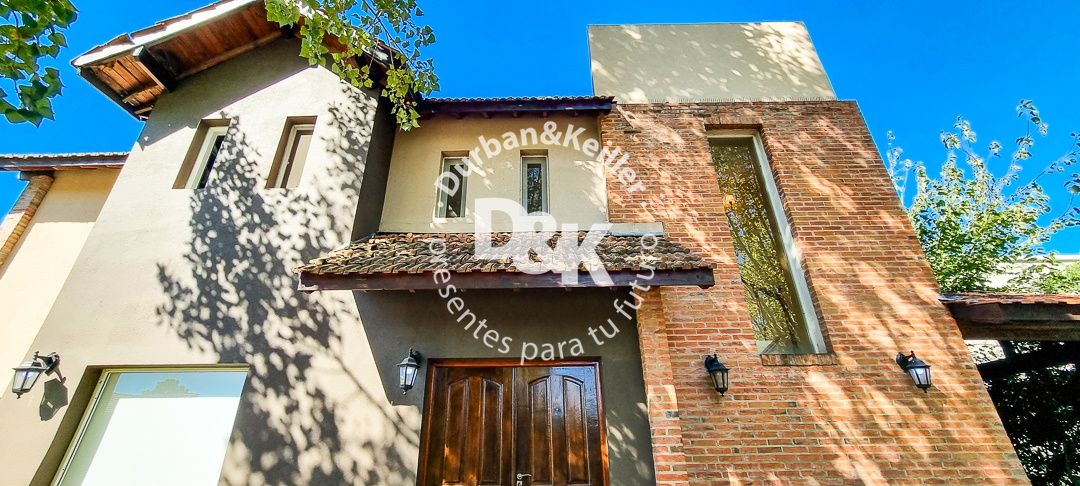 https://storage.googleapis.com/portales-prod-images/1698/property-images/2025/5/ec82e1c2-9ca9-4f59-9c60-a7aae4ca18a0_wm.jpeg