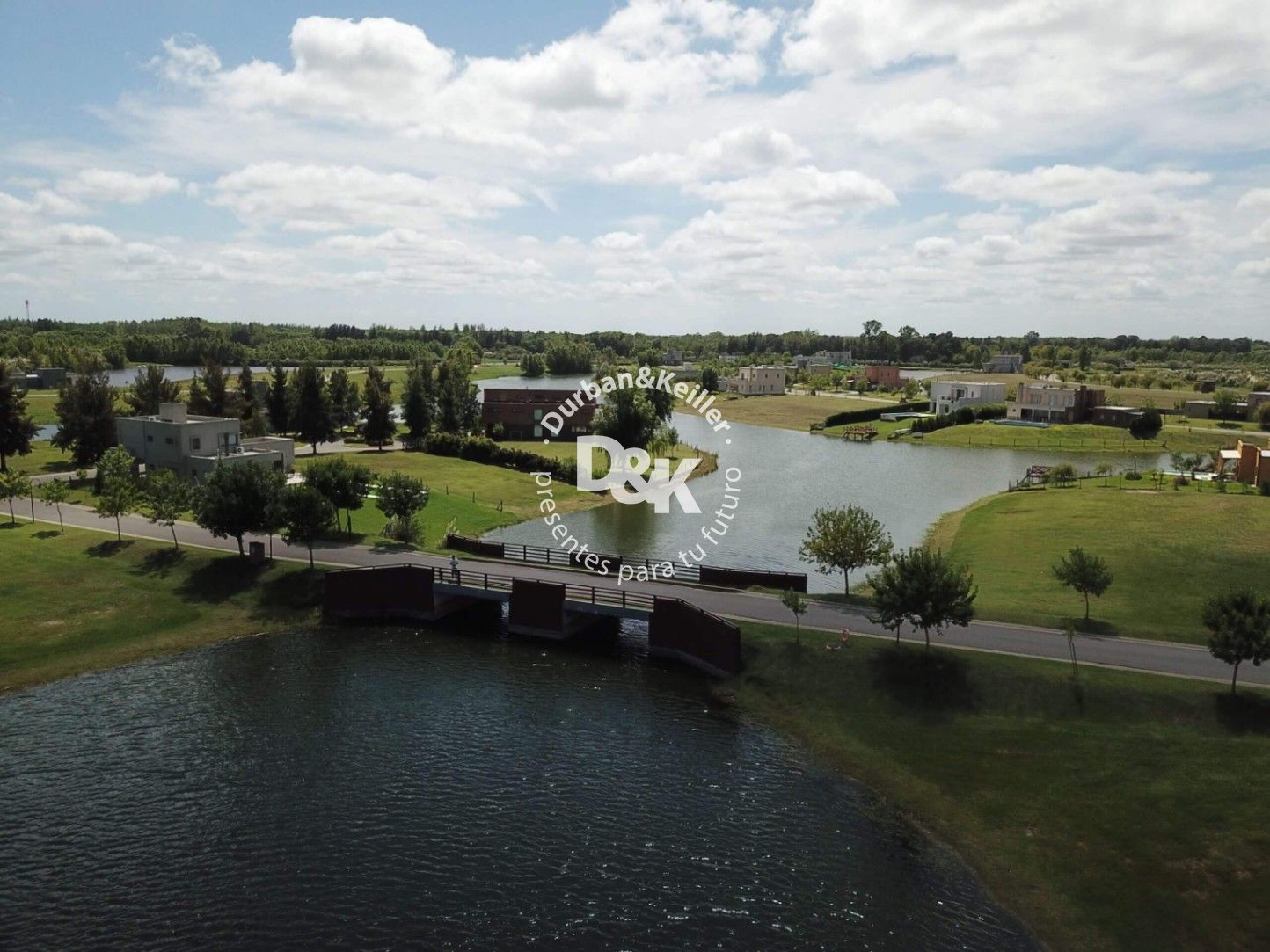 https://storage.googleapis.com/portales-prod-images/1698/property-images/2025/6/21f01c99-6ff2-4fed-a902-1796b23d26bf_wm.jpeg