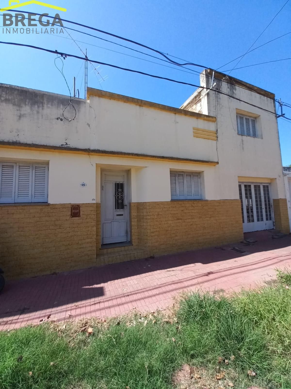 https://storage.googleapis.com/portales-prod-images/1831/property-images/2025/3/c76ae2c3-88a3-4480-b2a5-c87fbda189ad_wm.jpeg