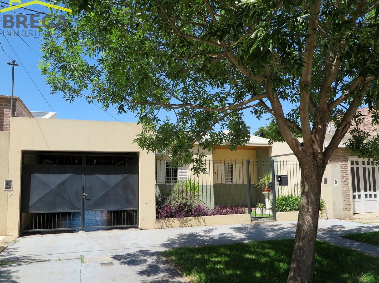 https://storage.googleapis.com/portales-prod-images/1831/property-images/2025/9/96b7d7de-6c92-44fe-8791-7f78bac5a76f_wm.jpeg