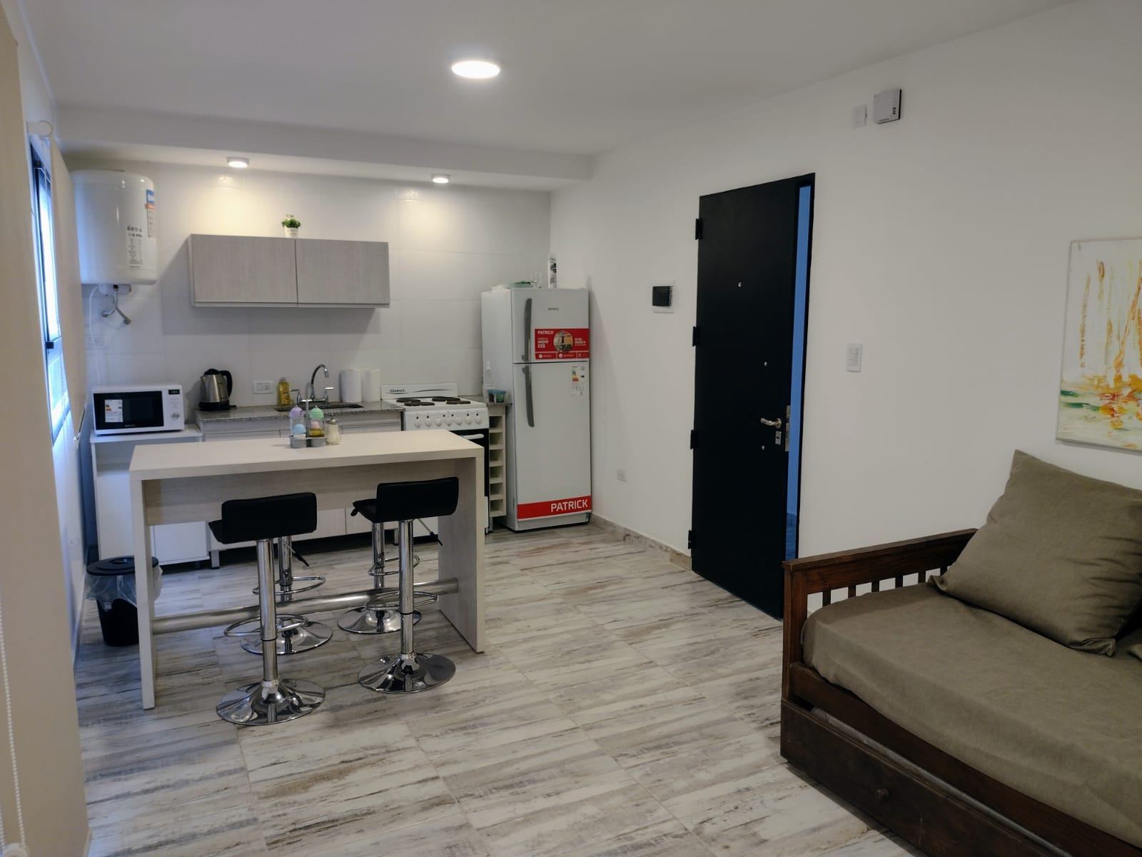 https://storage.googleapis.com/portales-prod-images/1969/property-images/2024/12/4ac3bba7-968d-4eee-a276-f5894d77d5fe.jpeg