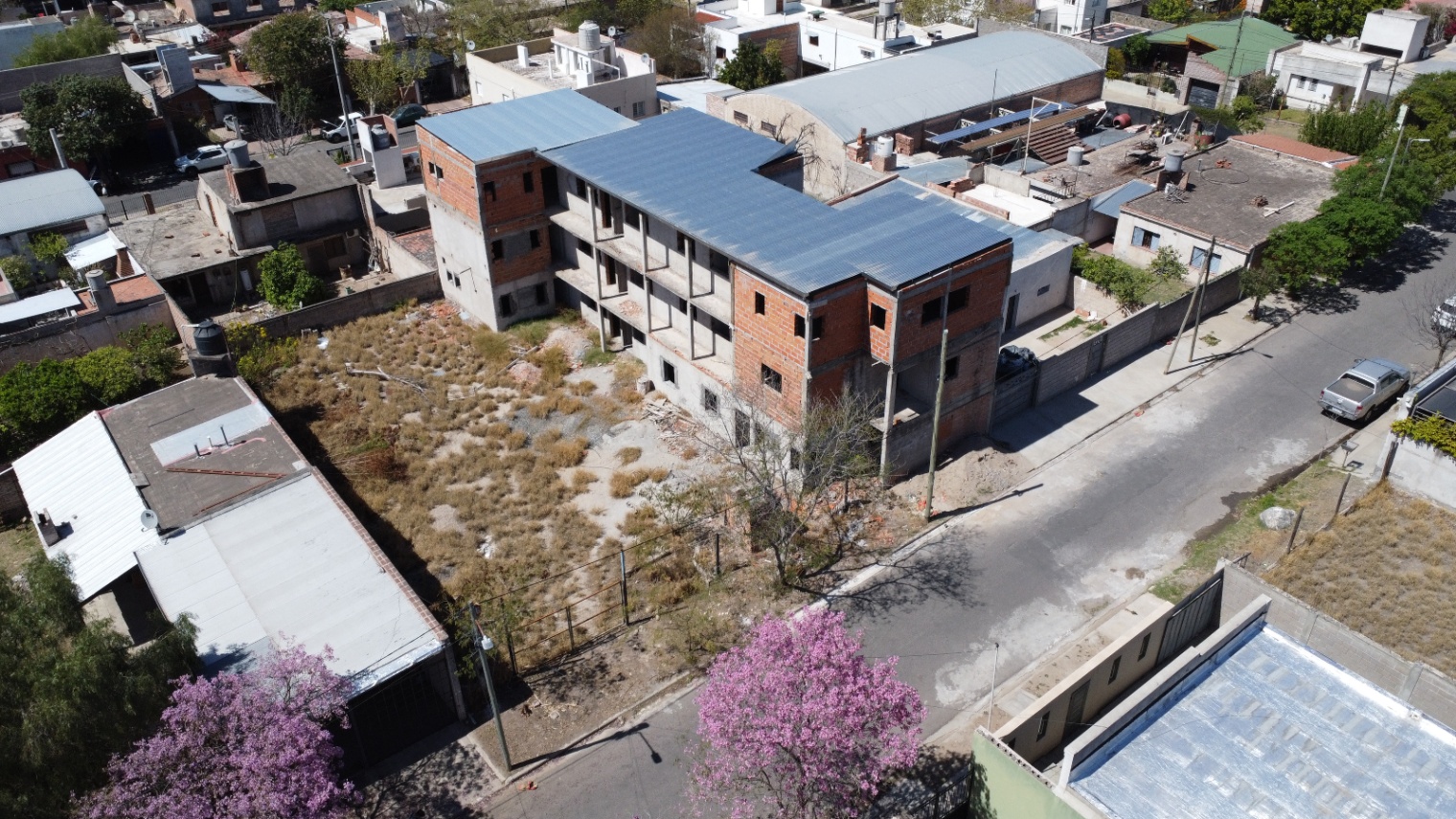 https://storage.googleapis.com/portales-prod-images/329/property-images/2025/9/f9257965-7476-4e0c-b25b-f92d2b77e8b2.jpeg