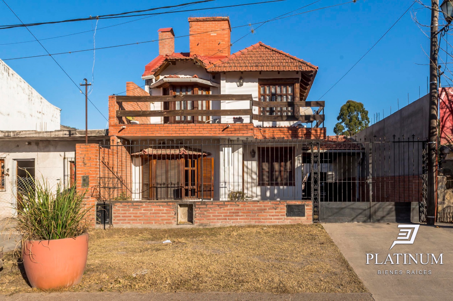 https://storage.googleapis.com/portales-prod-images/3317/property-images/2025/7/b533a65e-d3fc-4914-8875-dc20a35b4d7e.jpeg