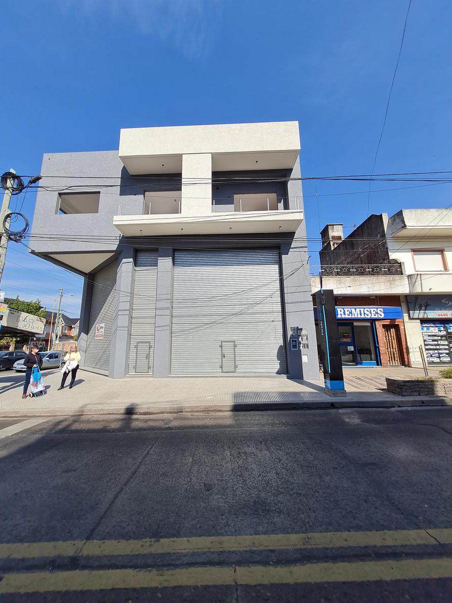 https://storage.googleapis.com/portales-prod-images/4004/property-images/2024/6/bf899fc1-dda8-4fe6-b6b0-5a89ff01683b.jpeg