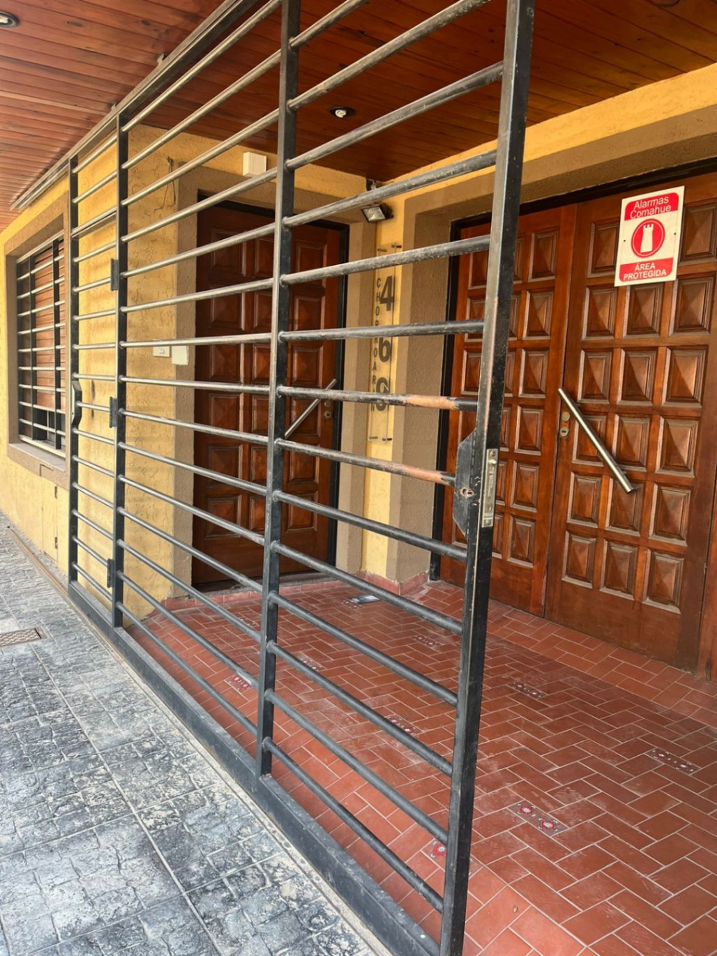 https://storage.googleapis.com/portales-prod-images/4004/property-images/2024/9/5dcb8248-32dd-4af7-98c5-2dba7af3fa87.jpeg