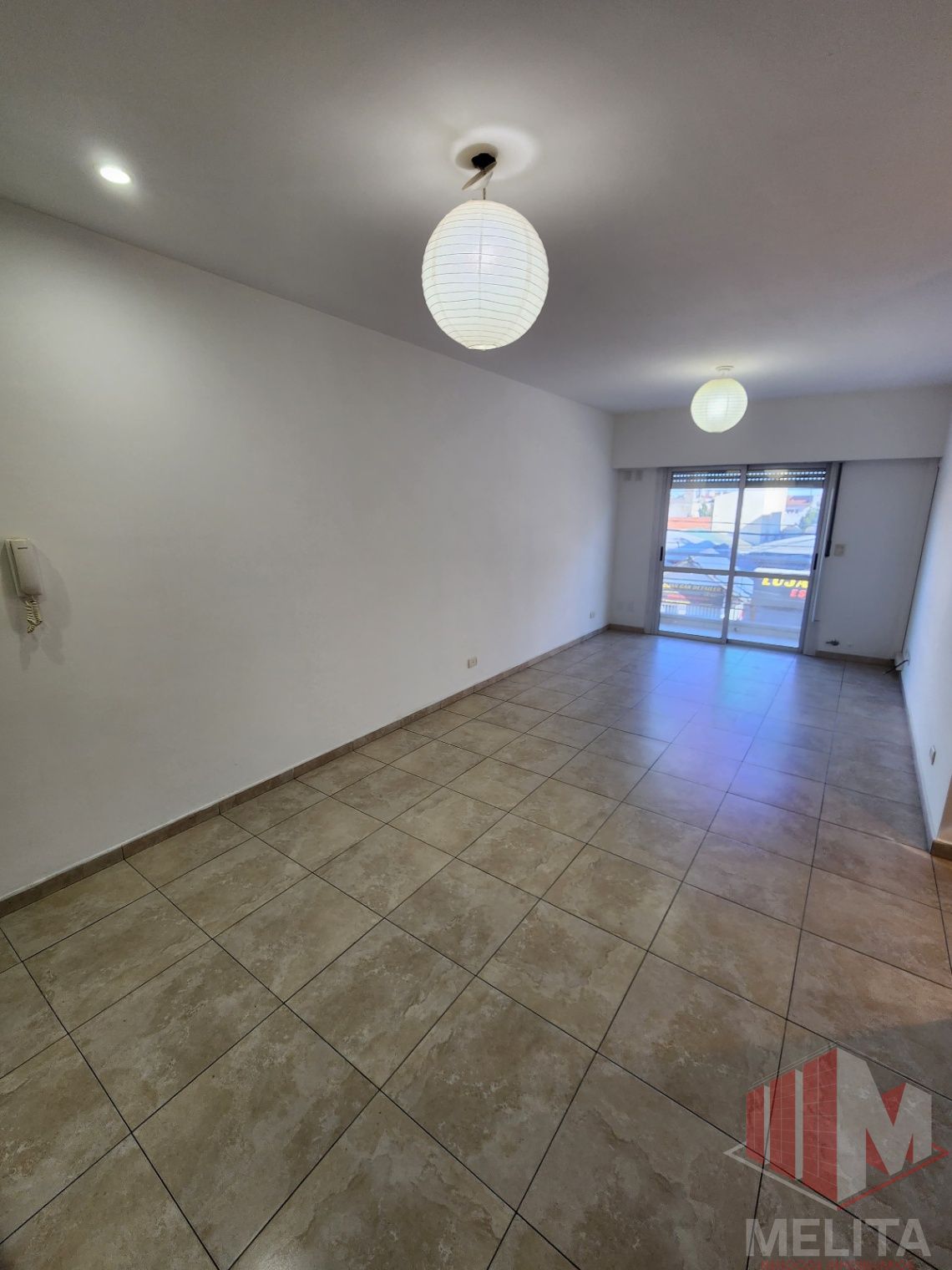 https://storage.googleapis.com/portales-prod-images/4004/property-images/2025/8/bd7f5677-f285-4c60-be70-b2b4e4f6735a_wm.jpeg
