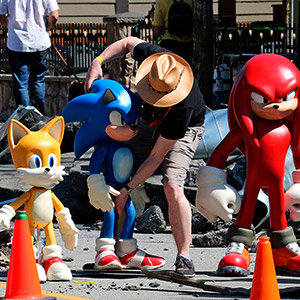 FOTOS DEL SET DE FILMACIÓN CONFIRMAN LA APARICIÓN DE KNUCKLES EN LA PRÓXIMA PELÍCULA DE SONIC