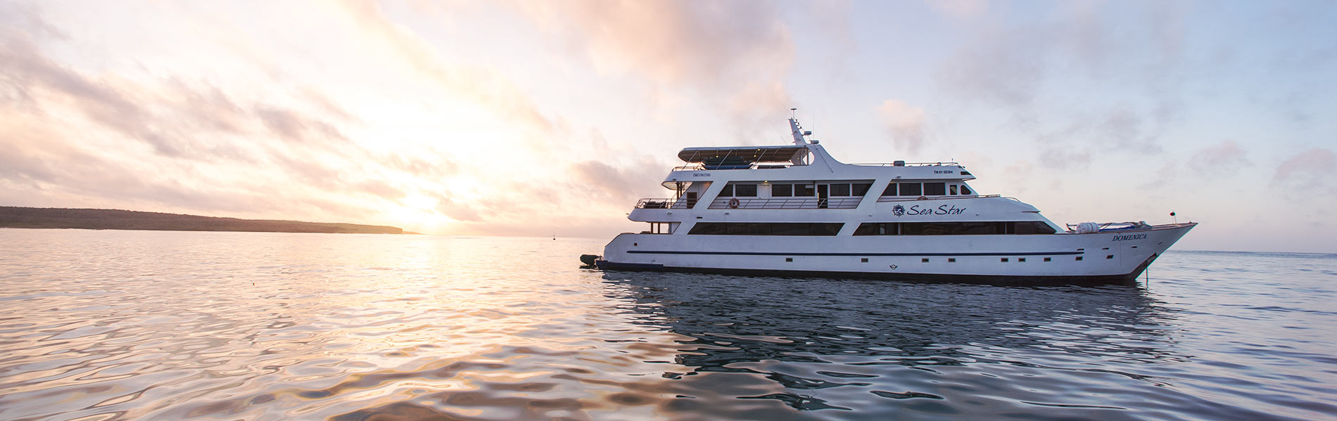 Galapagos private charters