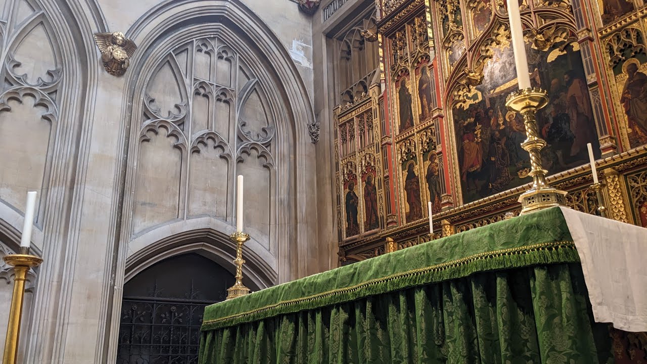 Green altar for the Ordinary season