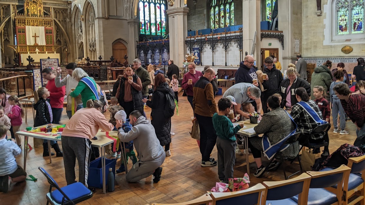 Families at Messy Holy Week