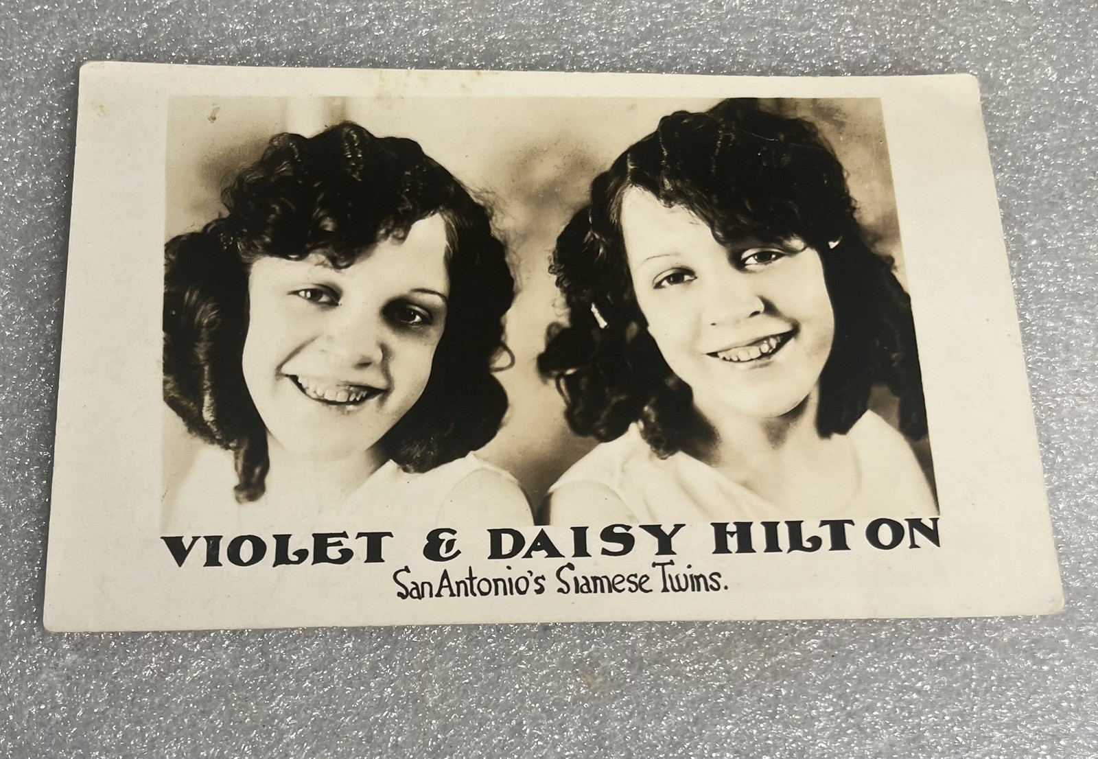 Daisy And Violet Hilton Siamese Twins Circus Freaks Sideshow Real Photo Postcard