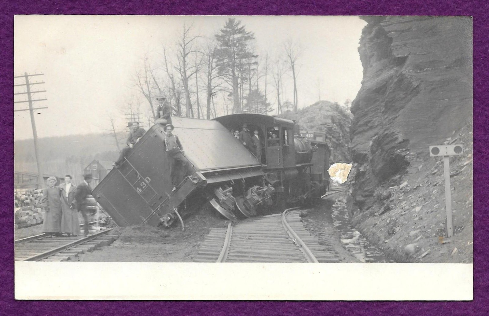 Bolton Cut Connecticut Train No. 190 Wreck Around Curve Real Photo Postcard