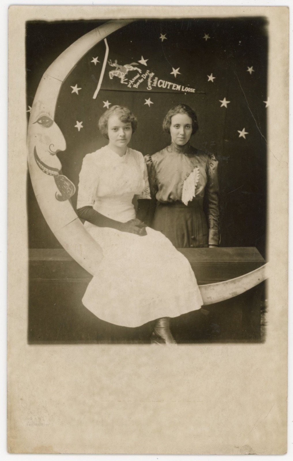 Grangeville Idaho Border Days 2nd Annual Paper Moon 2 Women Real Photo Postcard