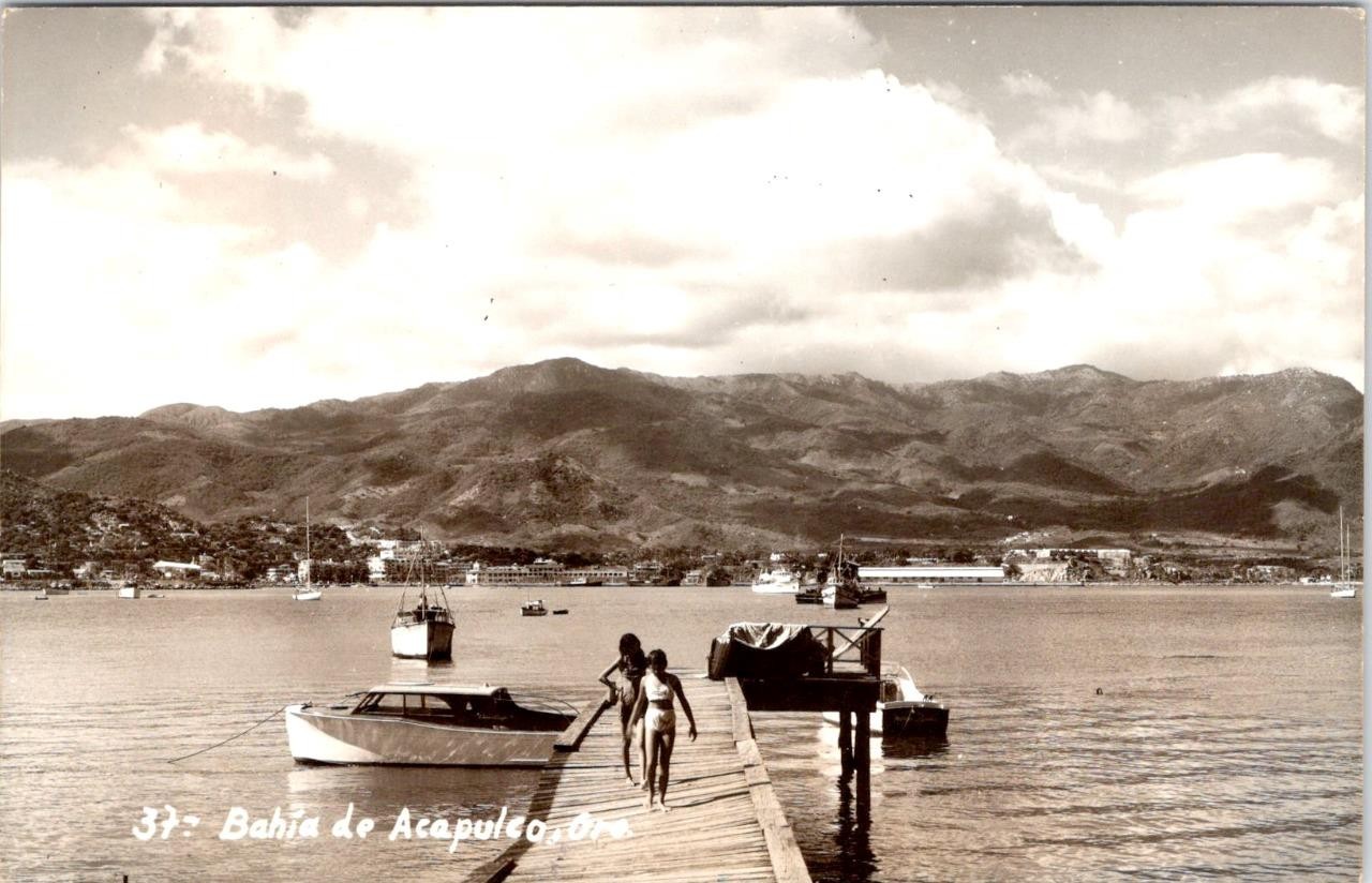 Bahia De Acapulco Mexico Boats Dock People Real Photo Postcard