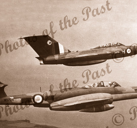 Planes - Javelin & Meteor in flight