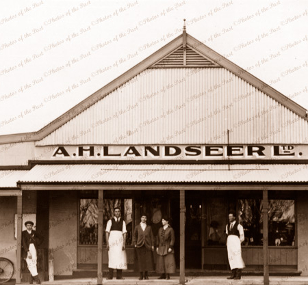 A.H. Landseer Ltd. River shipping office at Waikerie, SA. South Australia. 1916
