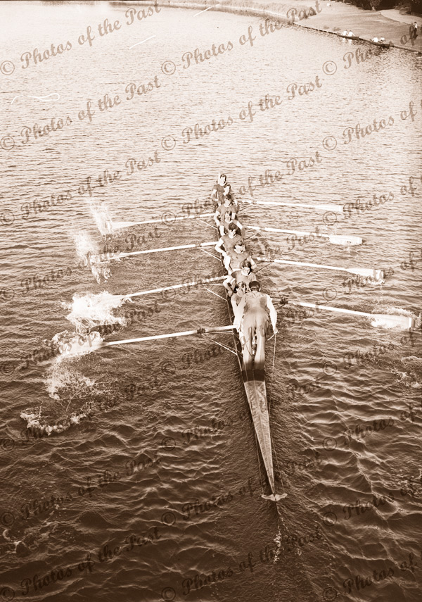 Rowing eight on Torrens – Photos of the Past