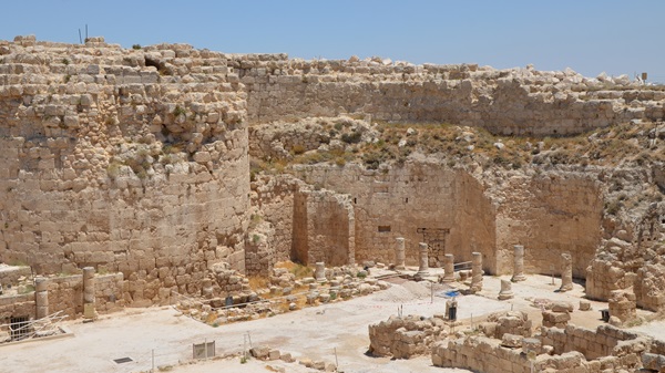 2018 Discoveries in Archaeology