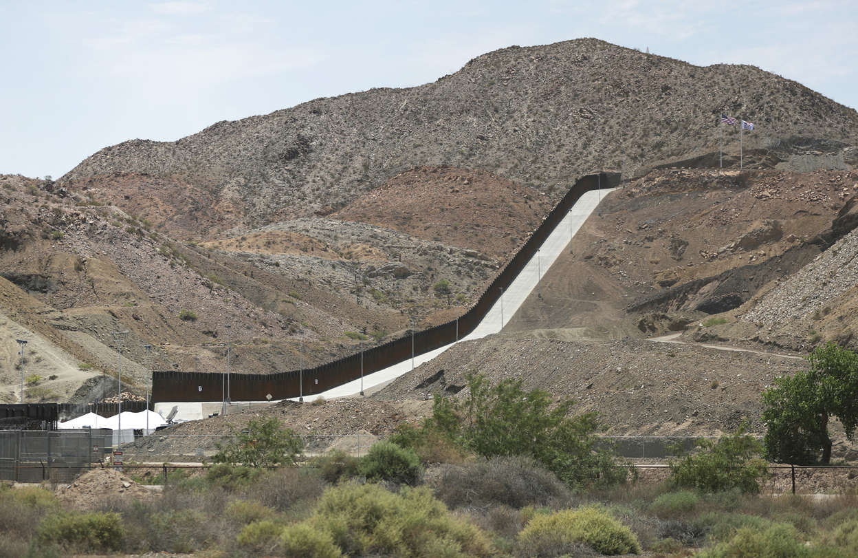 Southern border wall