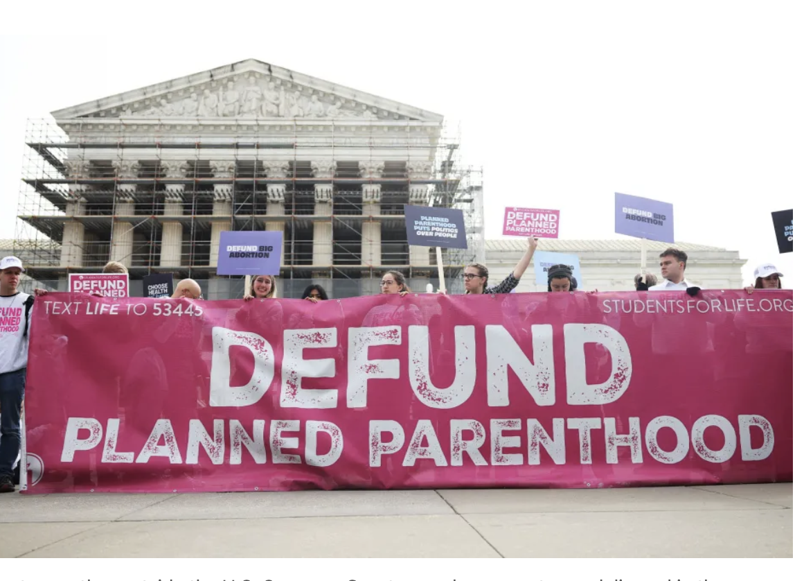 Defund planned parenthood banner
