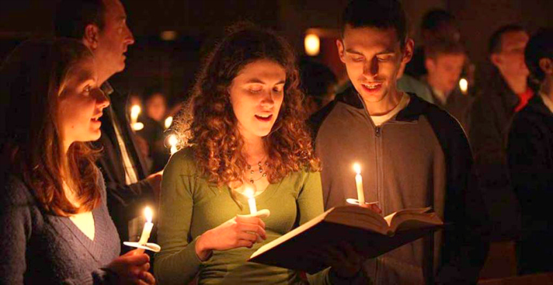 Carolsbycandleight