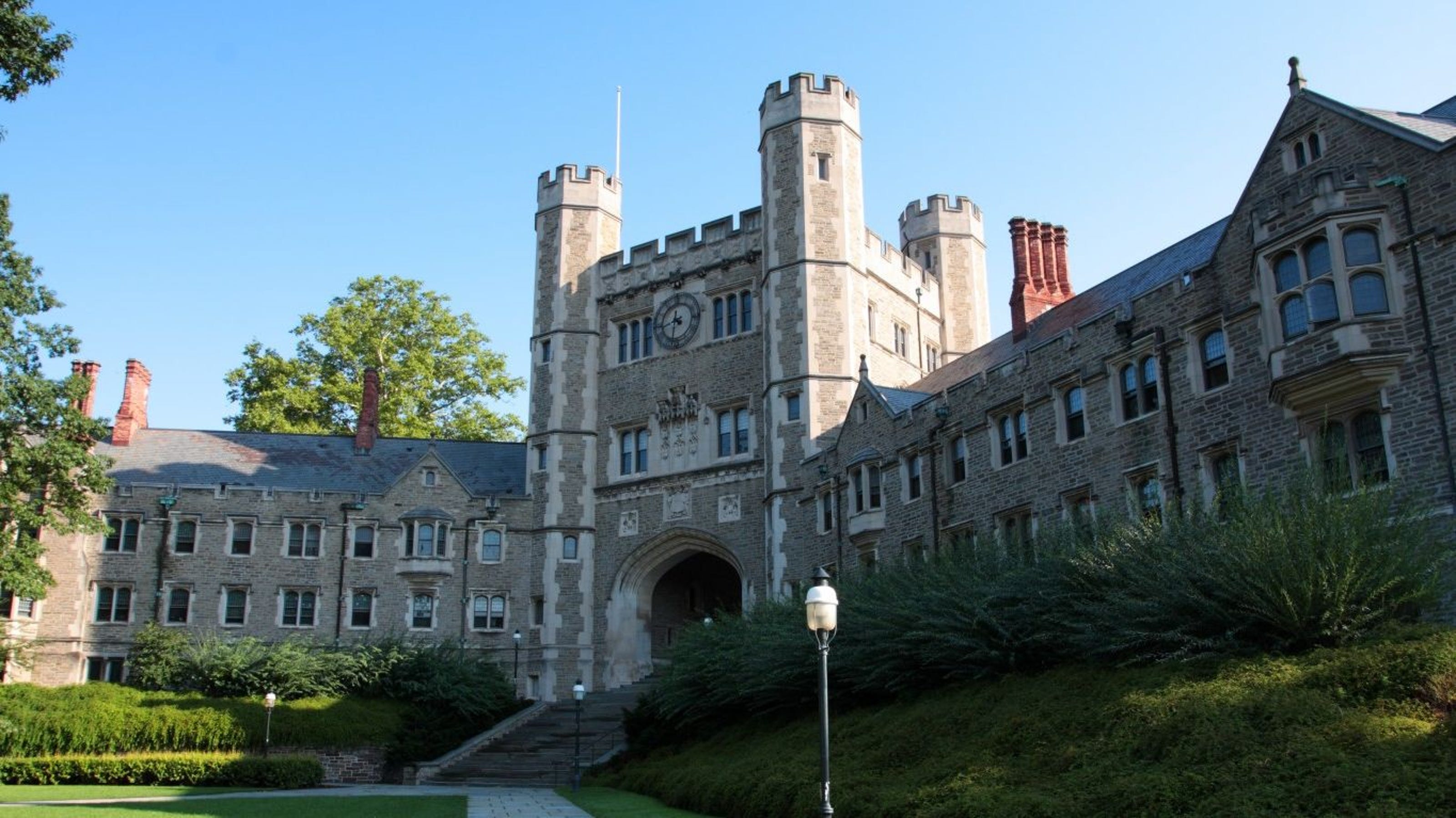 What Makes A Good College?