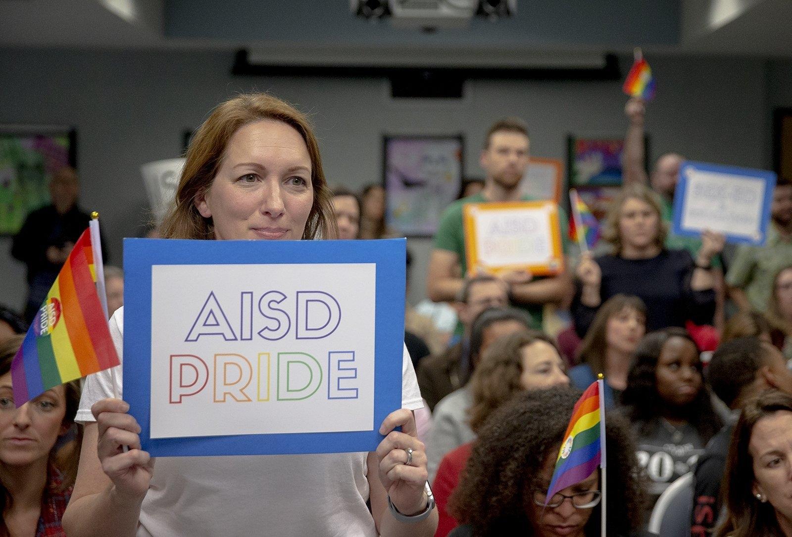 Austin adopts radical sex program for elementary and middle school