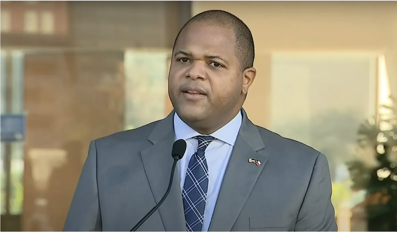Dallas Mayor – Republican Urban Renewal – Abandoning Democratic Party