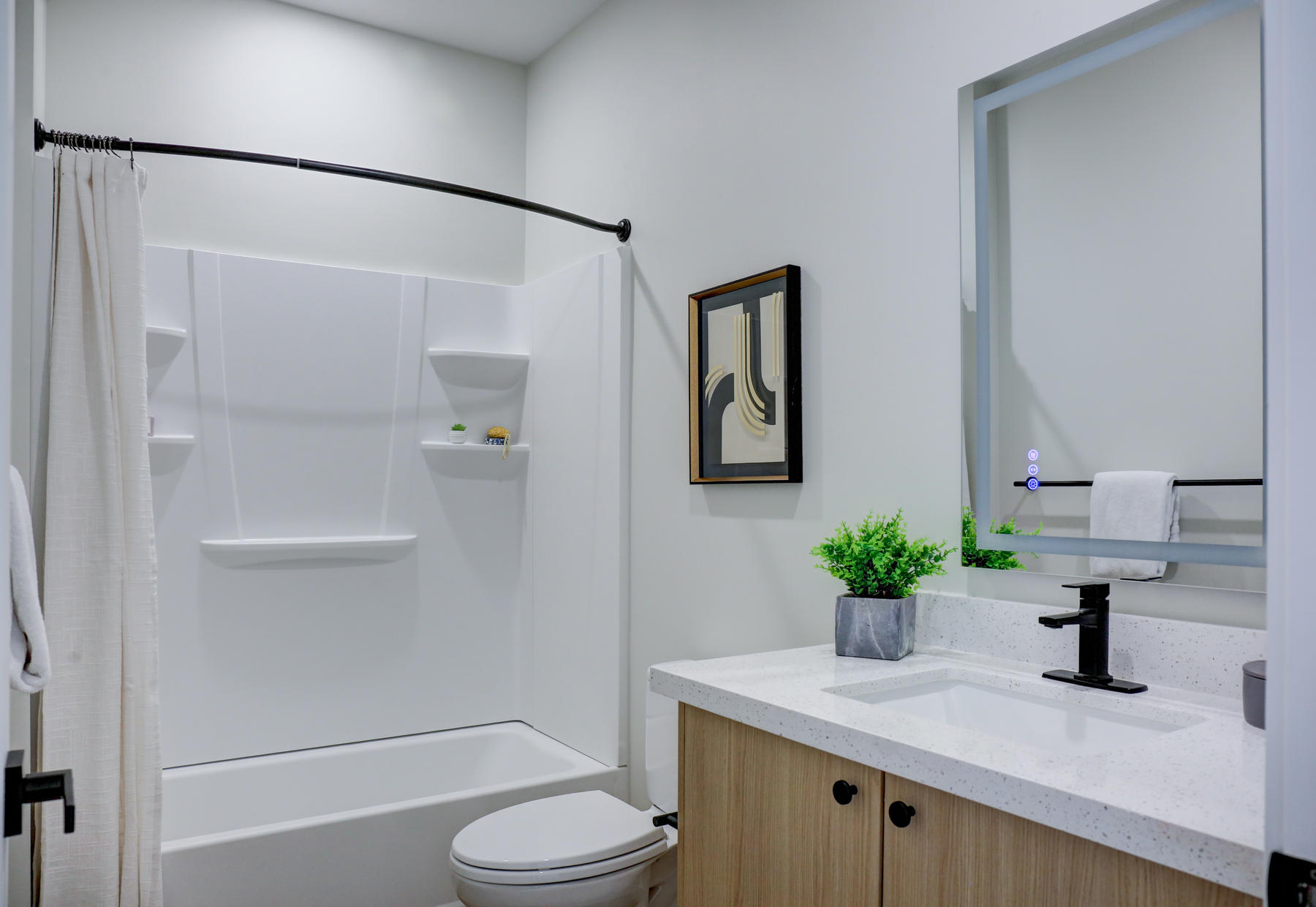 3 bedroom unit — 5D3A7344_5_6_result.jpg