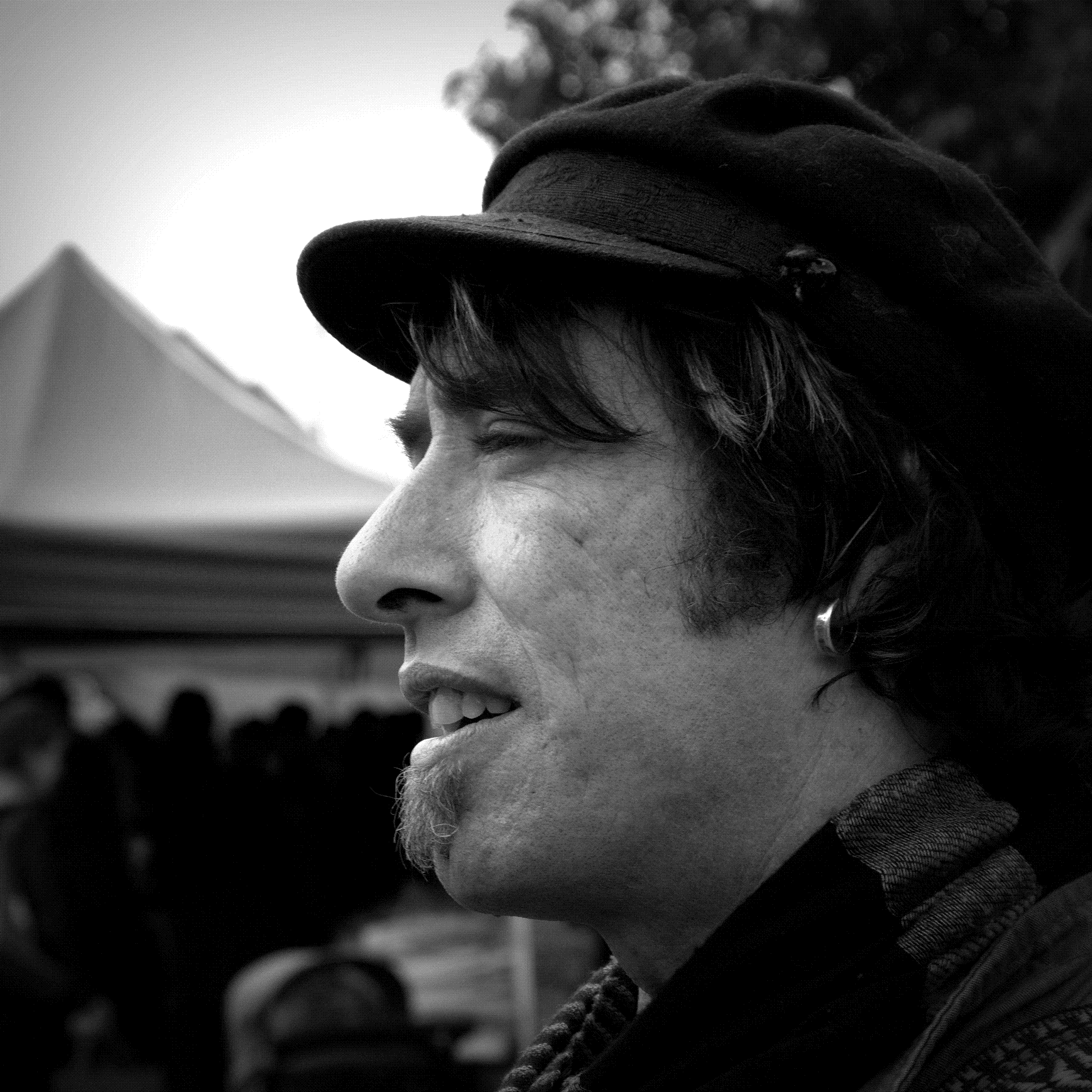 Winter busking at Wyville Farmers Markets. It's fresh!